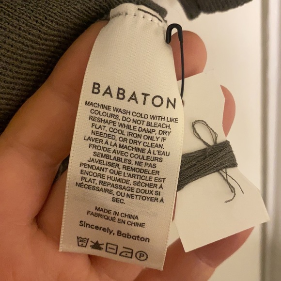 Babaton Lucida knit sweater top in olive leaf green NWT - Picture 7 of 9